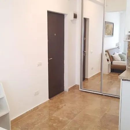 Apartel 41 - Krys Apartmán *